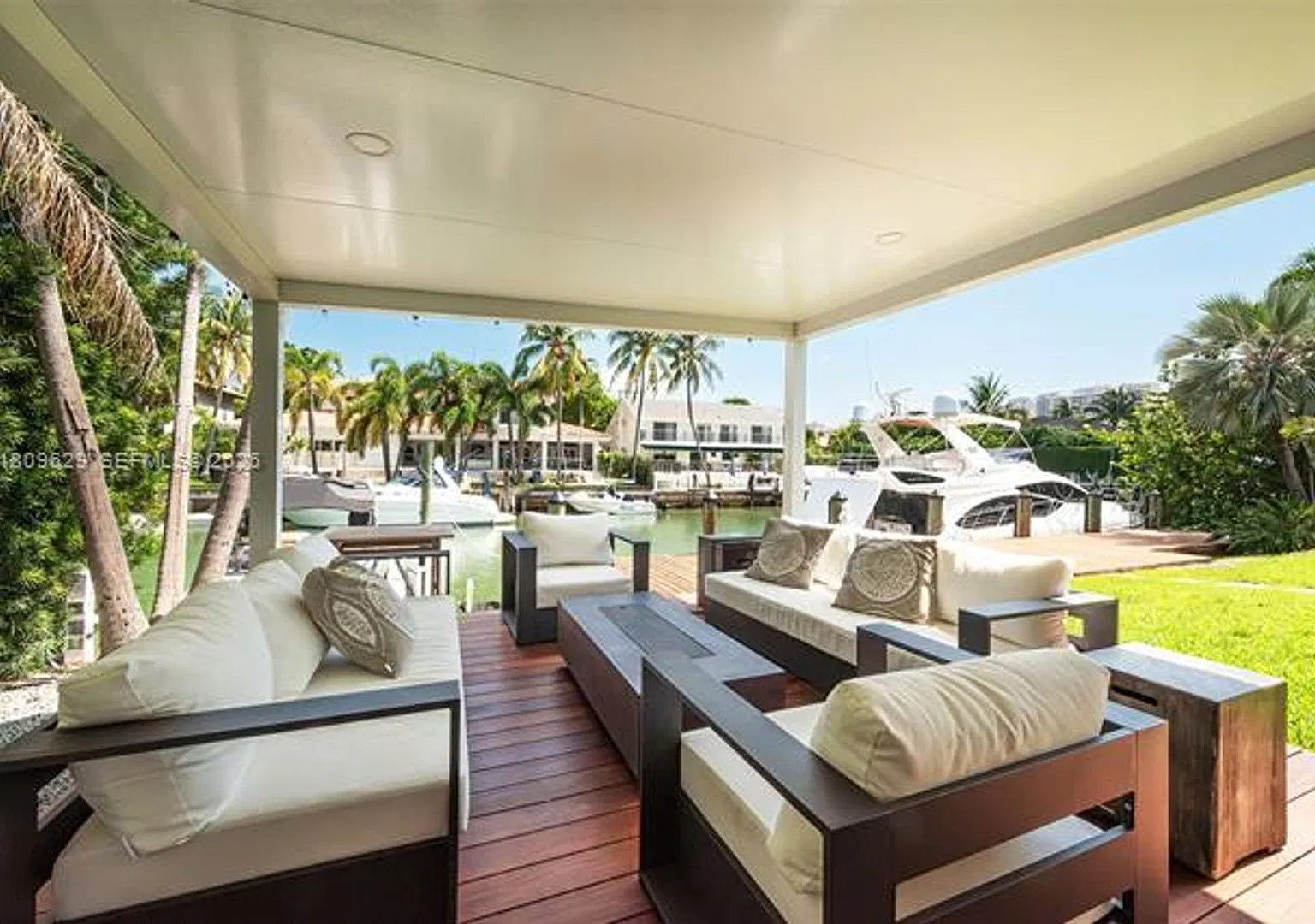 201 Knollwood Dr # 201, Key Biscayne, FL 33149 — Photo 3