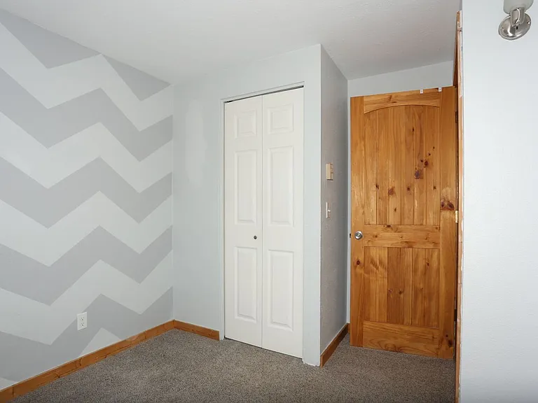 1258 Baldy Rd — Photo 20