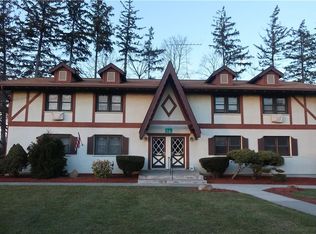 16 Normandy Vlg UNIT 2, Nanuet, NY 10954