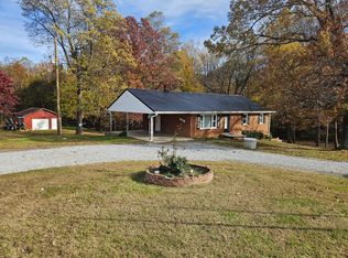 28001 Prince Edward Hwy, Burkeville, VA 23922