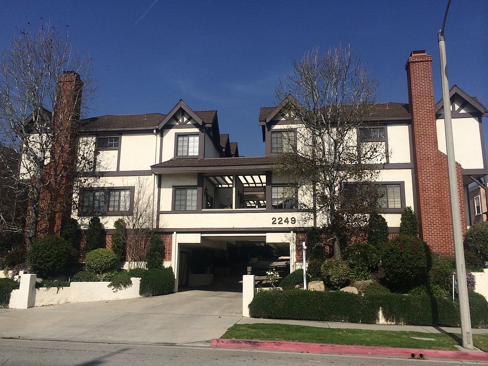 1st image of 2249 Montrose Ave APT 6