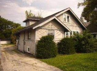 37 S Villa Ave, Villa Park, IL