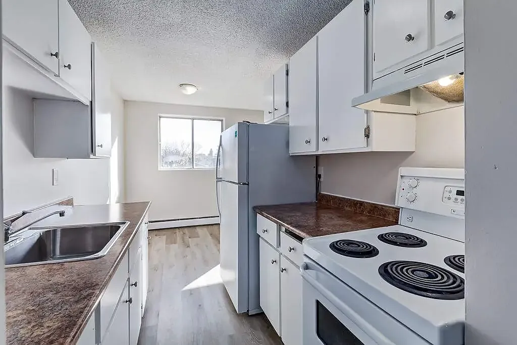 Borden Place Apartments — Photo 1