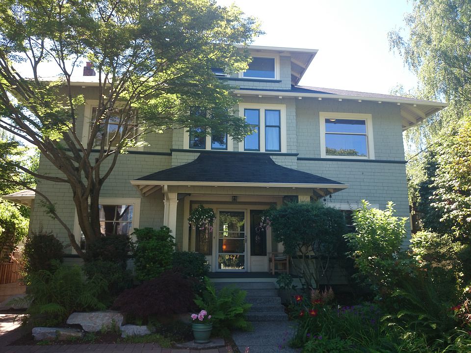 2nd image of 947 Broadway E