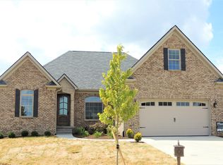 2640 Lucca Pl, Lexington, KY 40509