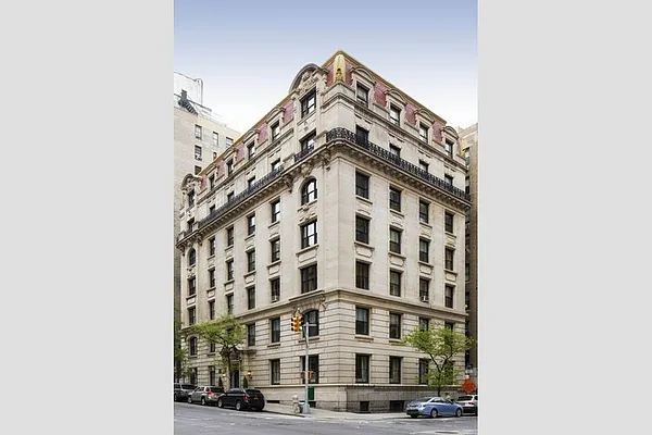 Sold by Stribling | media 5