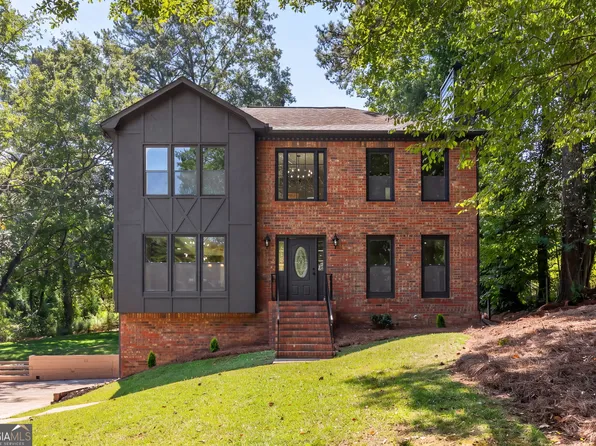 4770 Shallow Ridge Rd NE, Kennesaw, GA 30144