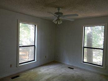 5th image of 8963 Apsley Pl