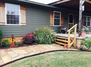 307 W Noble Ave, Sayre, OK 73662