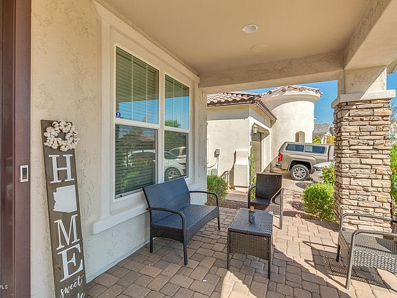 5th image of 20554 W Briarwood Dr