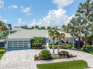 884 NE Mulberry Dr, Boca Raton, FL 33487