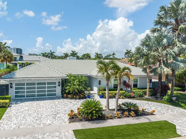 884 NE Mulberry Drive, Boca Raton, FL 33487