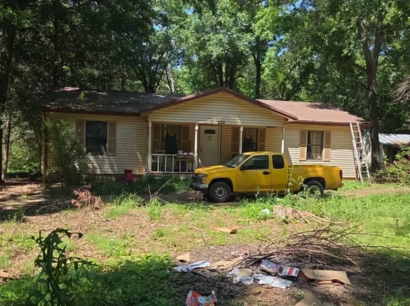 325 Diamond St, Newark, AR 72562