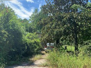 5369 Black Gate Rd, Milton, FL 32583