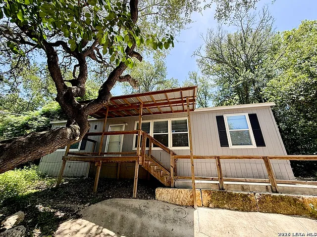 159 Deer Ln