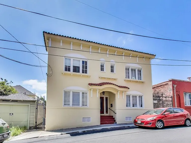 11 Warren Ave #8 — Photo 16