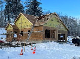 41 Beech St #41, Hallowell, ME 04347
