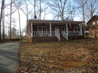 221 Harding Dr, Spartanburg, SC 29307