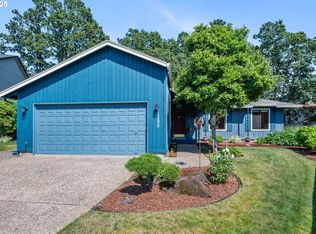 1395 Beverly Dr, Gladstone, OR 97027