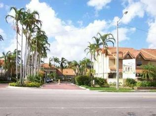 17565 NW 67th Pl #I-8, Hialeah, FL 33015