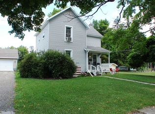 218 W Arcada St, Ithaca, MI 48847