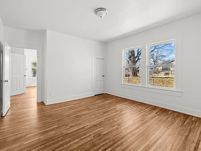 3009 Prince Ave — Photo 9