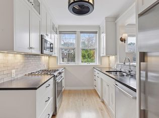 56 Arundel St APT 10, Saint Paul, MN 55102