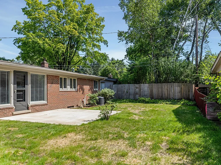 1050 Brooklawn Rd — Photo 21