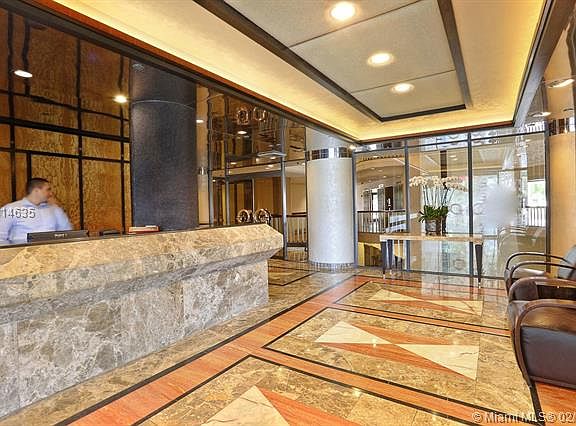 2nd image of 2843 S Bayshore Dr APT 7B