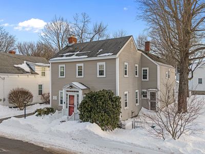 10 Maple Street, Exeter, NH, 03833