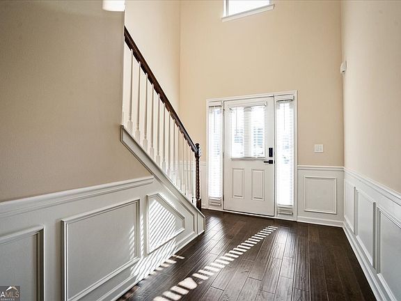 3rd image of 40 Quiet Water Ct