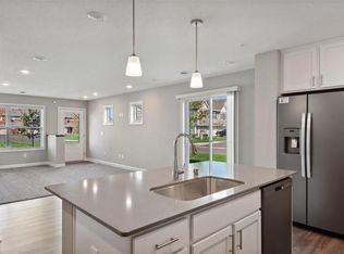 11032 Zest St NE UNIT E, Blaine, MN 55449