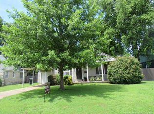 1546 Houston St, Muskogee, OK 74403