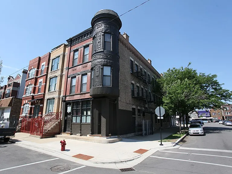 1458 N Bosworth Ave #3F — Photo 1