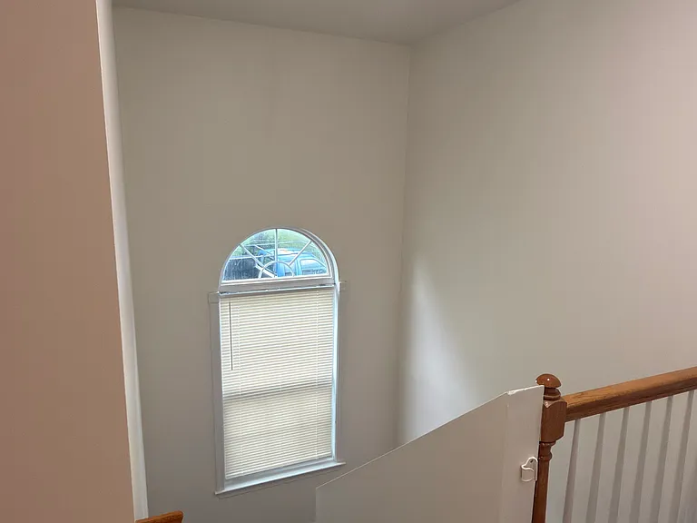 1532 Primrose Ln — Photo 14