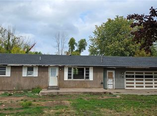 9678 W Ridge Rd, Brockport, NY 14420