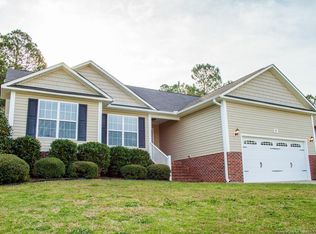 91 Season Dr, Cameron, NC 28326