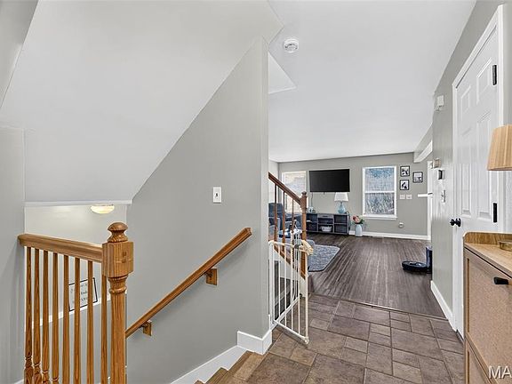 2nd image of 222 Centerfield Dr