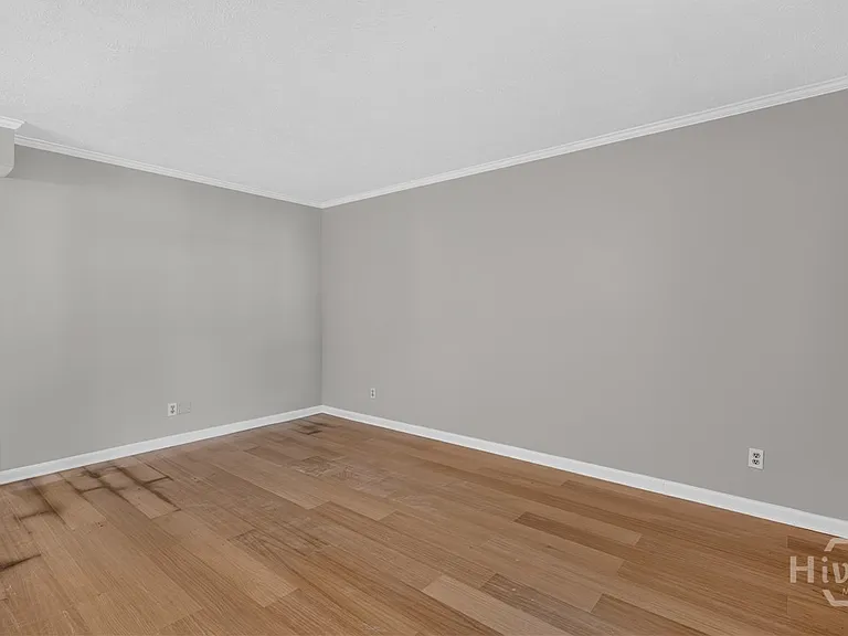 459 Mall Blvd #23 — Photo 13