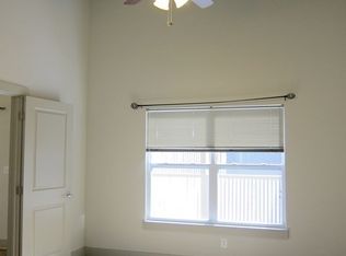 95 S Houston St APT 3007, Hawkinsville, GA 31036