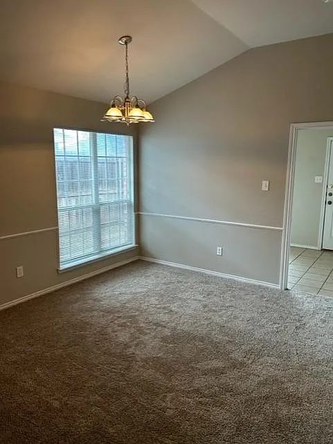 3 bed, 1950 sqft, $1,850 — Photo 4