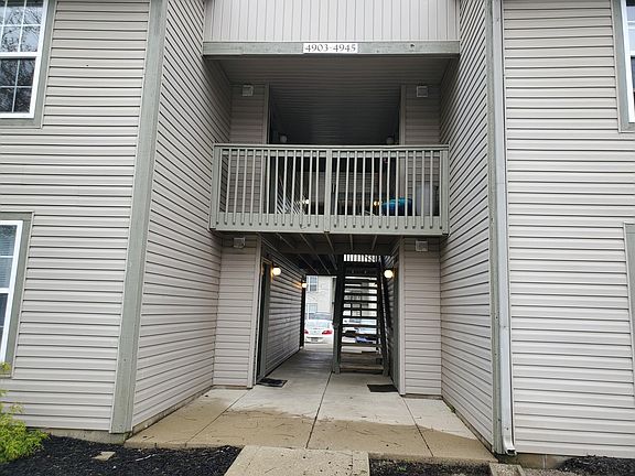 3rd image of 4927 Emerald Lakes Blvd #4927