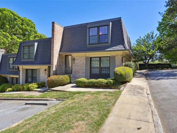 73 Larue Pl NW