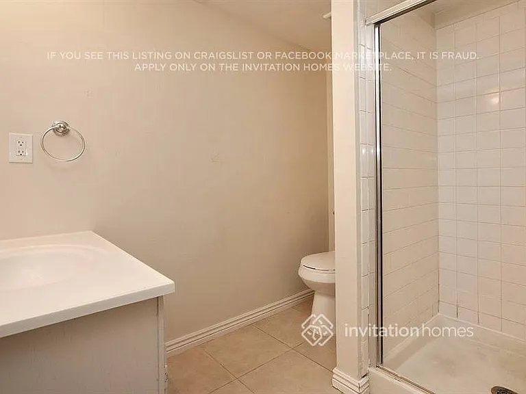 4680 Crown Blvd — Photo 13