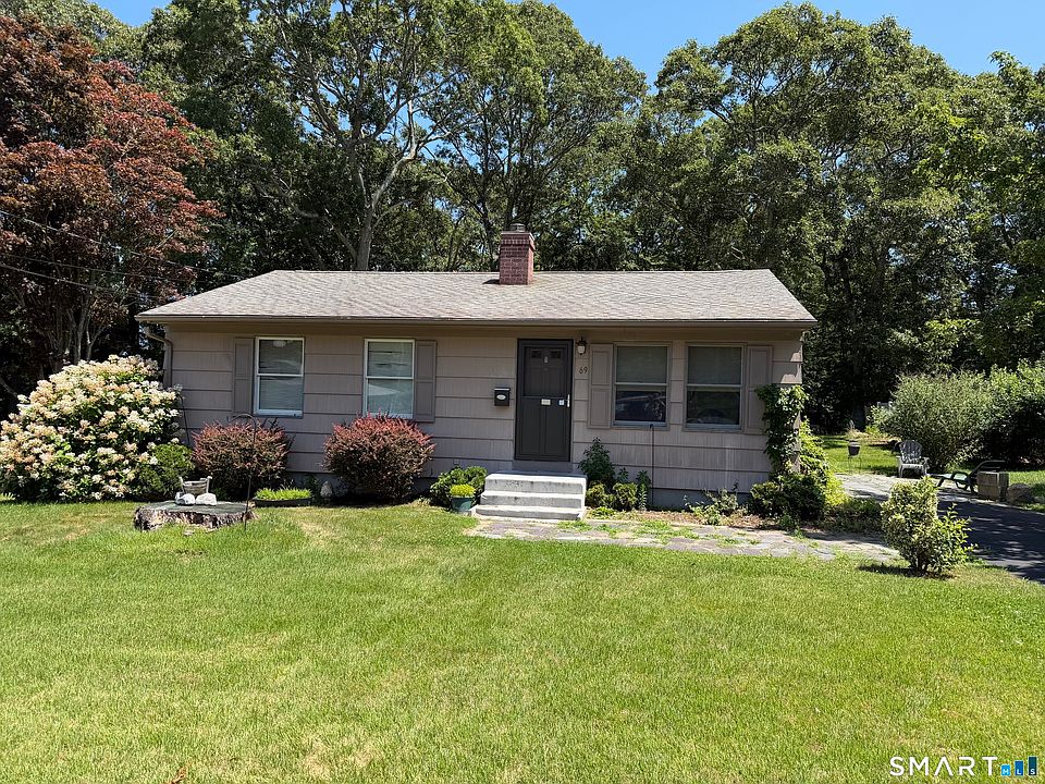1st image of 69 Nantucket Drive