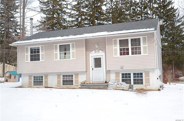 1st image of 27 Schubert Dr