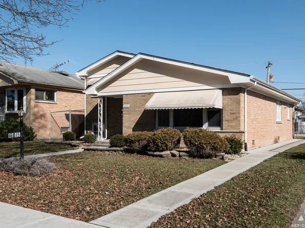 16015 Marshfield Ave, Harvey, IL 60426