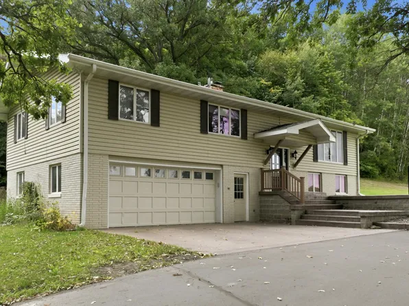 120 Leising Ave, Glenwood City, WI 54013