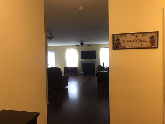 5th image of 7692 Falls Creek Way