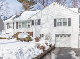 13 Porter Rd, West Orange Twp., NJ 07052